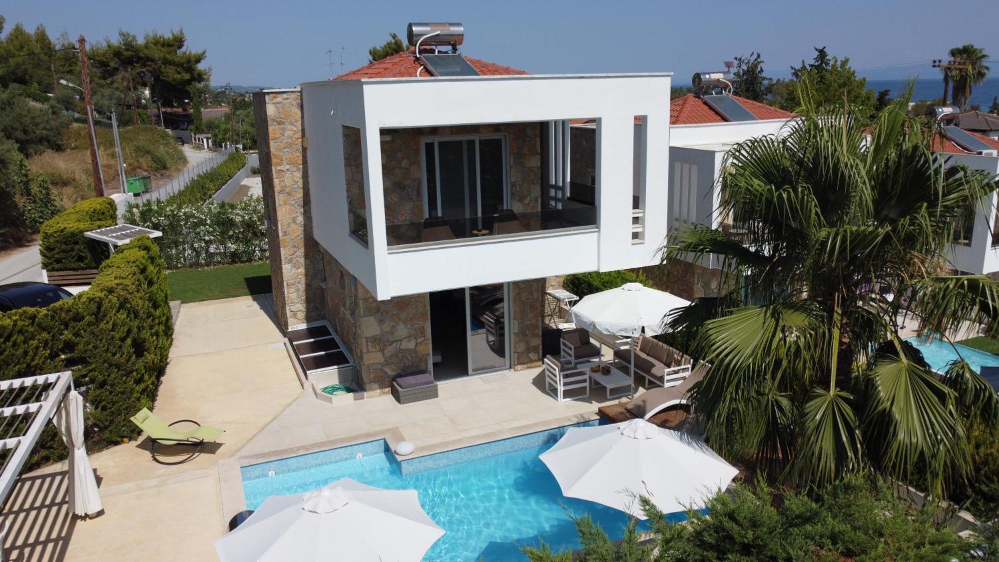 Villa Douglas - Private Pool, Bbq, 4Bdrms, View Pefkochori Dış mekan fotoğraf