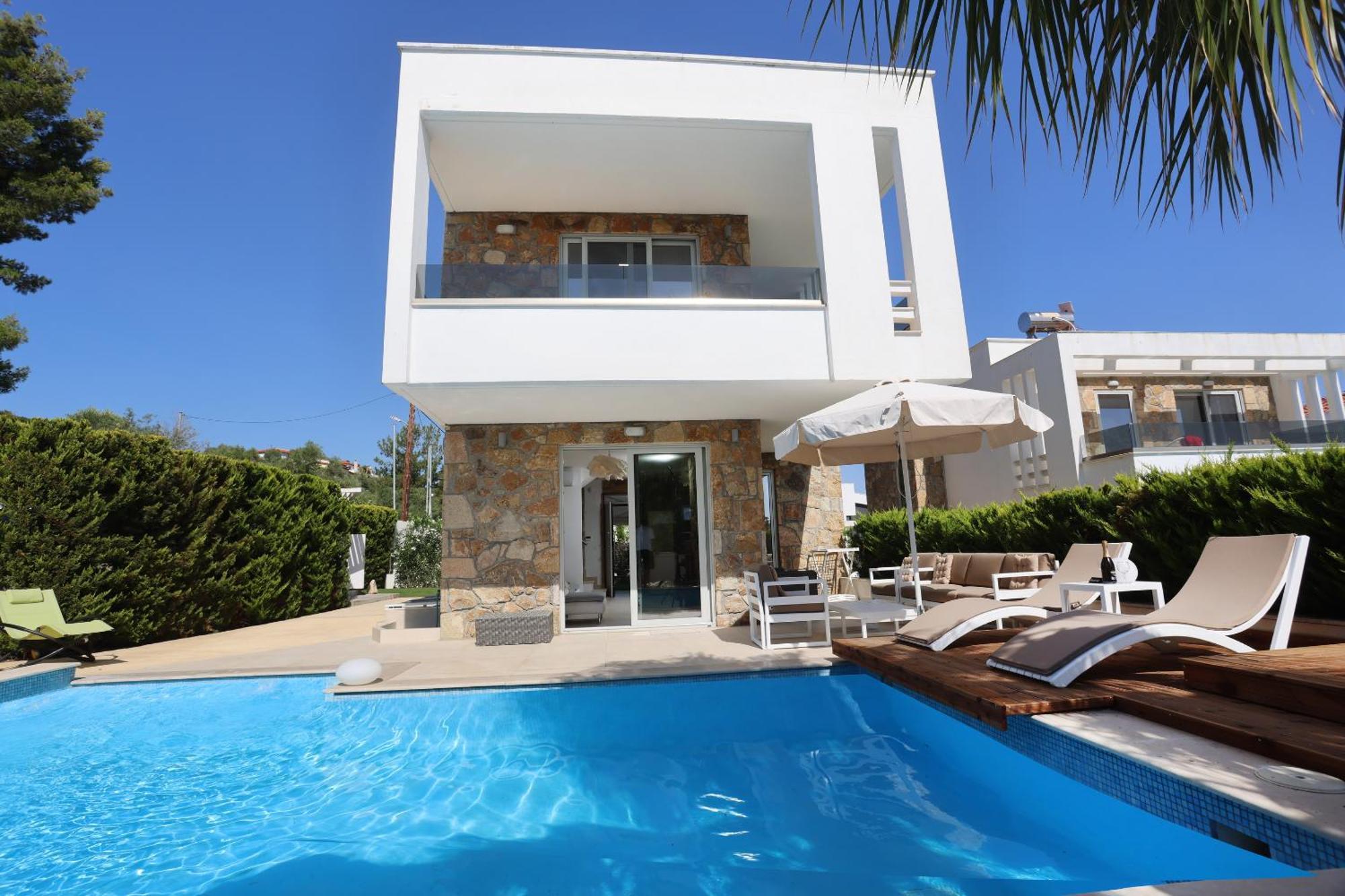Villa Douglas - Private Pool, Bbq, 4Bdrms, View Pefkochori Dış mekan fotoğraf