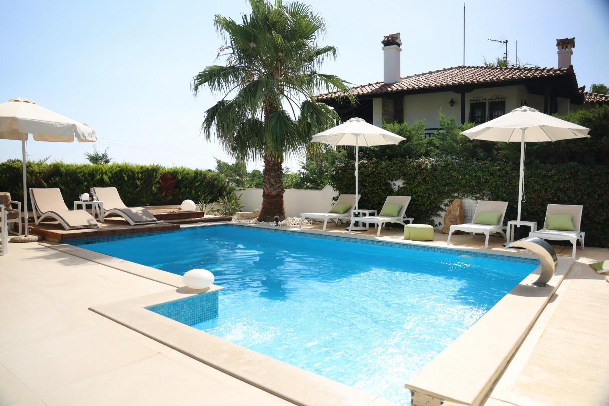 Villa Douglas - Private Pool, Bbq, 4Bdrms, View Pefkochori Dış mekan fotoğraf